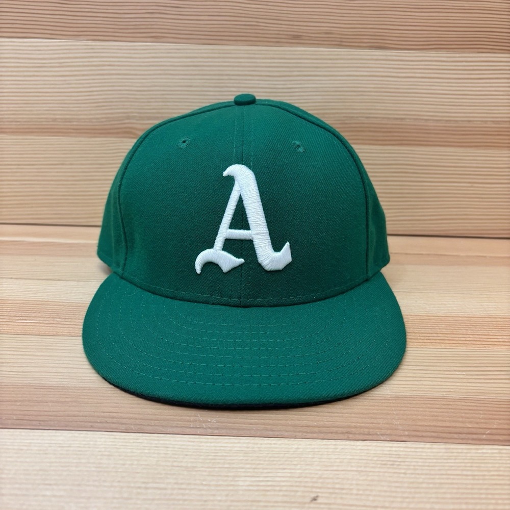 Oakland Athletics New Era 59FIFTY Kelly Green Authentic Collection Hat 7 1/4 USA